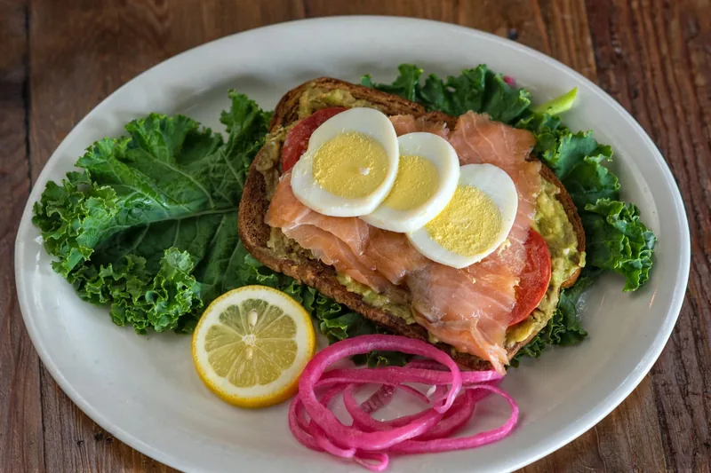 Smoked Salmon Breakfast at Grapevine Cafe