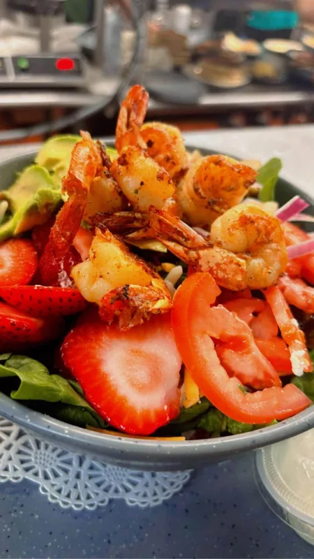 Blacken Shrimp Salad at Josephine's Kitchen
