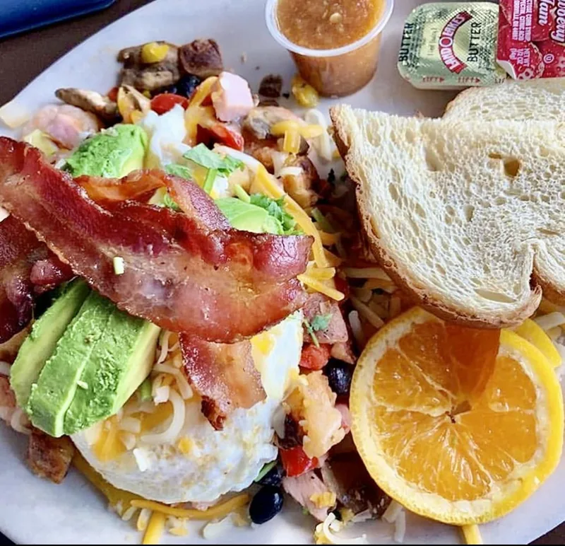 Rancheros Santa Cruz at Yummies Bistro